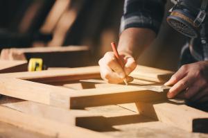 見積り算出システムの導入で属人化を解消